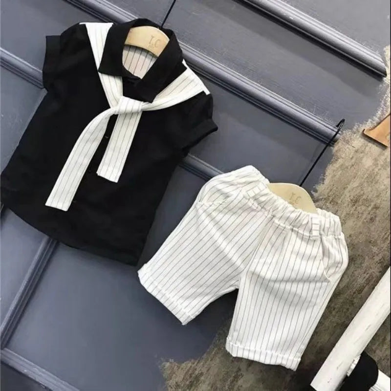Enzo Kinder-Set aus T-Shirt und Shorts