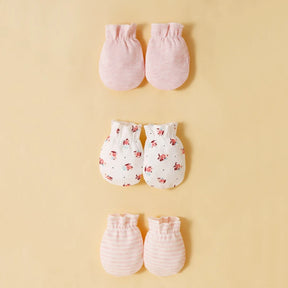 3 Piece Baby Hat and Gloves Kit