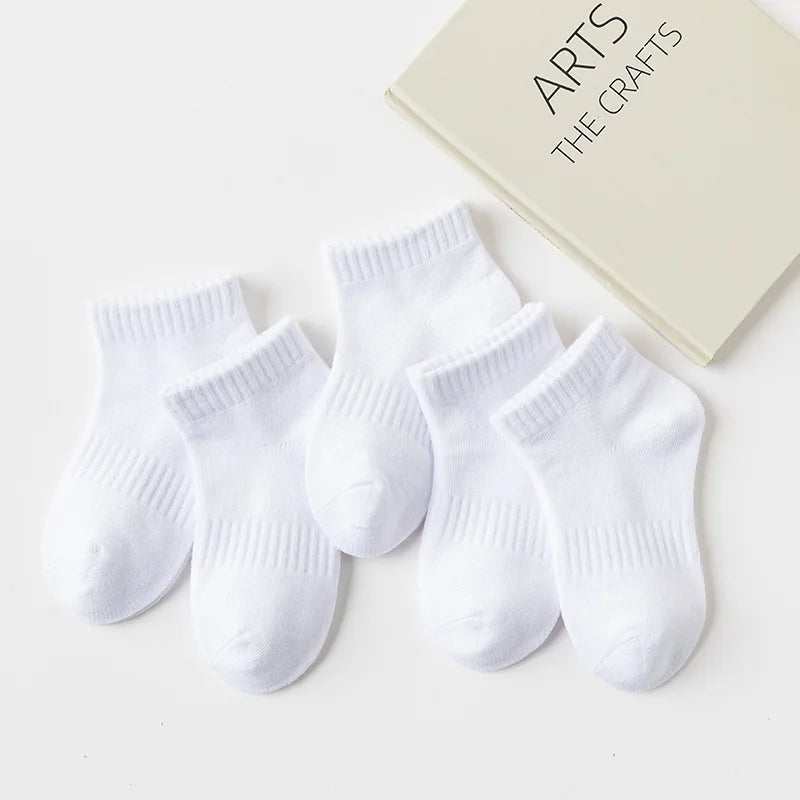5 Paar weiße Basic-Socken
